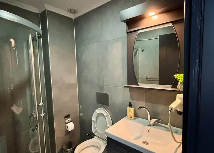 With Jacuzzi And Pool 10 Minutes From The Deadsea