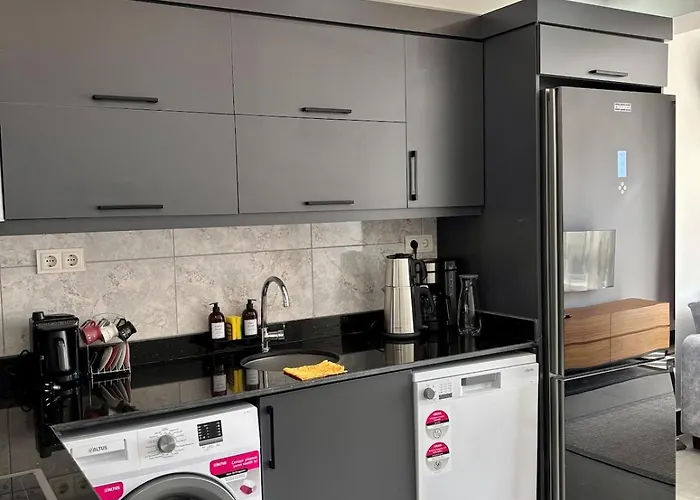 With Jacuzzi And Pool 10 Minutes From The Deadsea *